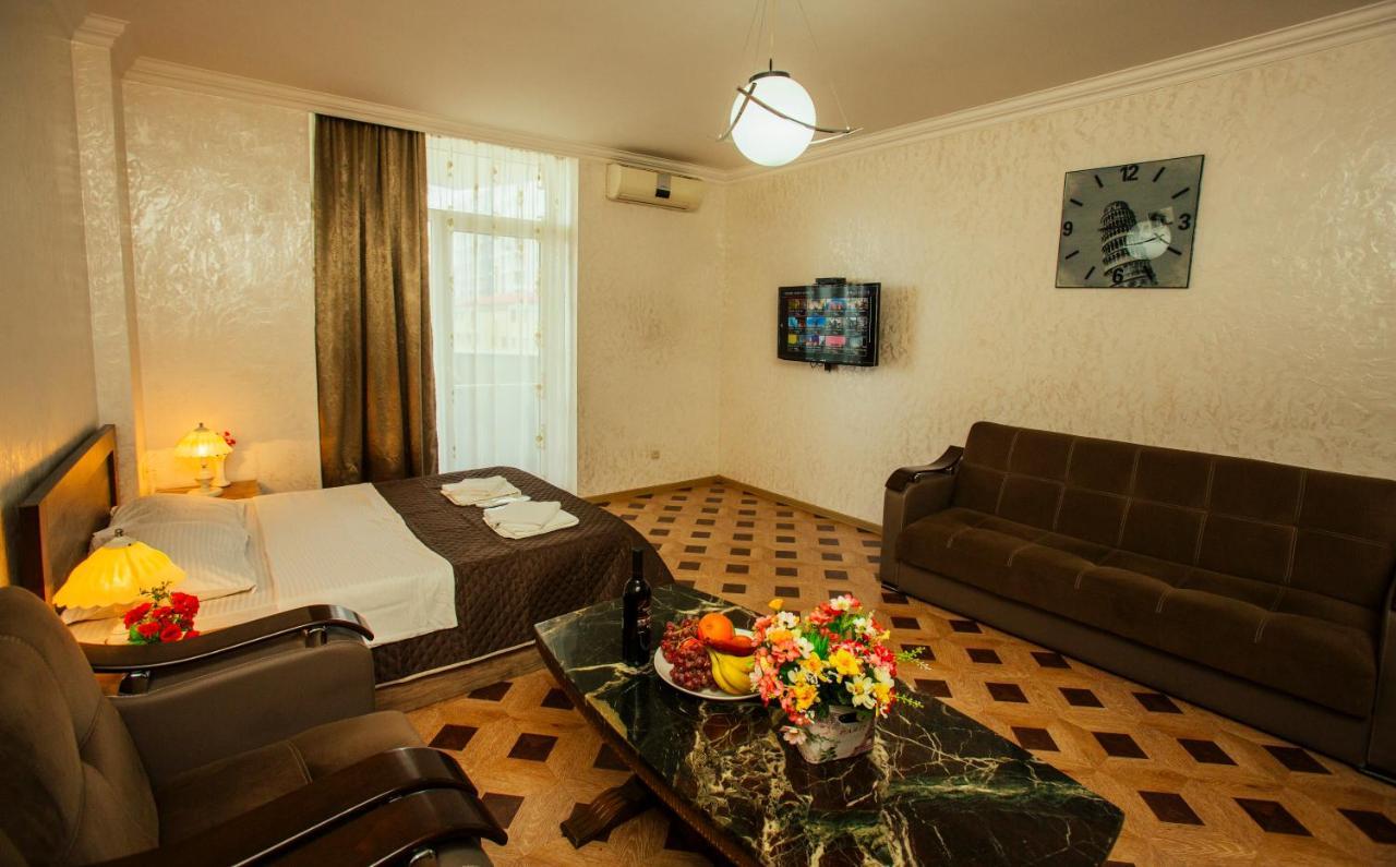 Royal Apartments Батуми Экстерьер фото